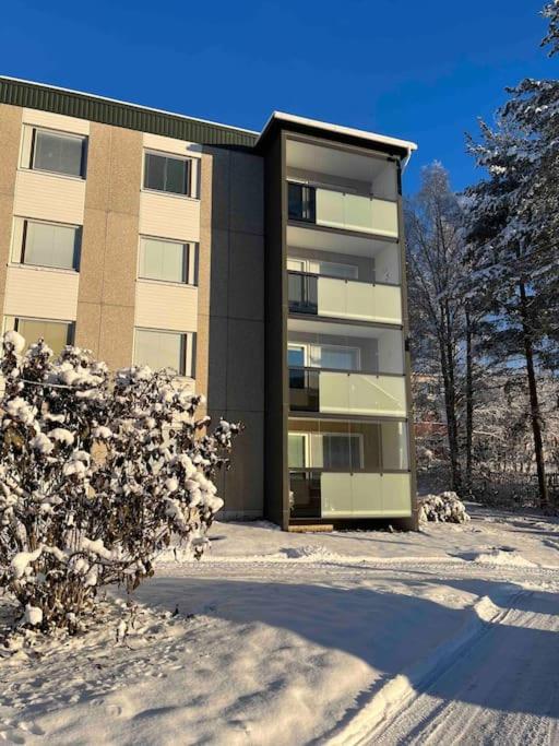 Spacious Apartment For 5 Next To The Train Station Rovaniemi Exterior foto